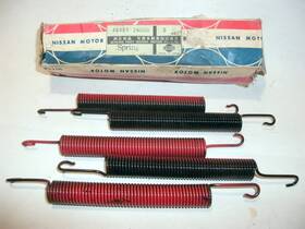 46485-26000 Nos Datsun Nissan 5- Brake / Clutch Pedal Springs For Sports 1600 2000 More