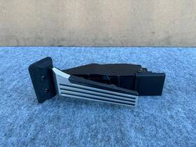 18002-ej71c Oem Infiniti Fx35 Fx37 Fx50 Qx70 2009-2017 Gas Pedal With Adaptive Travel Sensor