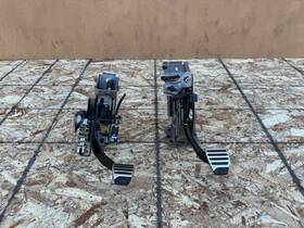 46503-1ea0c Oem Nissan 370z 2009-2021 Clutch And Brake Pedals Pedal Set Assembly