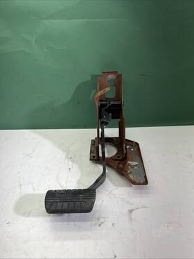 966285657185b Oem 2008-2010 Saturn Vue Brake Gas Pedal Assembly With Light Stop Switch