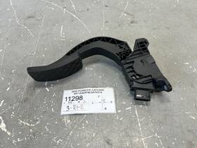 11298 Porsche 2019-2022 Cayenne Acceleration Throttle Pedal Oem