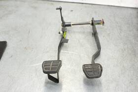Porsche 924brakeclutchpedal 1985 - 1989 944 951 Non Turbo S2 Pedals Set Brake And Clutch #2 Oem Lm98