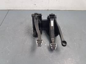 992721029b Porsche 2022 911 Gt3 992 Carbon Fiber Brake / Clutch Pedal Assembly #8401 G4