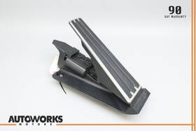 99742302101 Porsche 10-16 Panamera Hybrid S Fuel Gas Throttle Accelerator Speed Pedal Oem