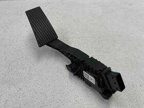 68267286 Ram 19 20 21 22 1500 Rebel Accelerator Gas Pedal Assembly Black 1508 Oem