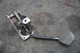 M8b22d094ab Range Rover Brake Pedal Bracket Assembly Lr161097 Oem Land Defender L663 2023