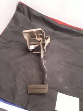 546.gm7o08 Saturn Aura 2008 Pedal Brake 447241
