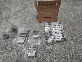 4269267 Speedform Modern Billet Gt500 Style Pedal Covers 2005-2014 Mustang P/n