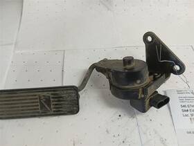 A01-26384-000 Sterling 546.sthc04 Throttle Pedal Accelerator 2004 A9500 11015994