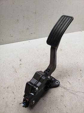 234.su1t14 Subaru Forester 2014 Accelerator Parts 1469252