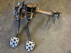36004fe240 Subaru 2004-2007 Impreza Wrx Pedal Box Manual Transmission Assembly Pedals