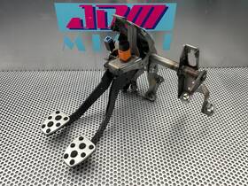 36010va000 Subaru 2018 2021 Wrx Sti Clutch / Brake Pedal Set Genuine Oem Us Spec Lhd