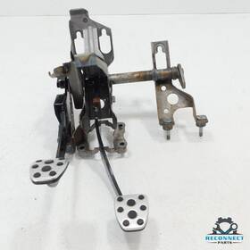 409175v Subaru 2015-2021 Wrx And Sti Clutch Brake Pedals Pedal Assembly Oem