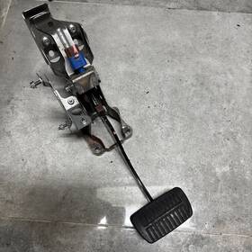 546.su1m15 Subaru 2015 Impreza Brake Pedal