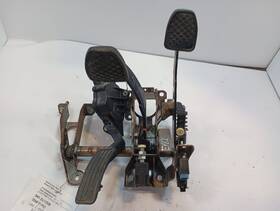 546.su1s08 Subaru 2008 Forester Clutch/brake And Throttle Pedal Assembly 12594271