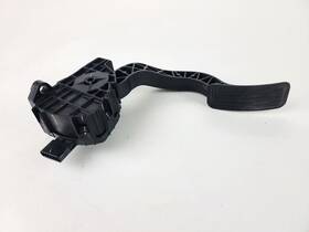 F1808-111704 Tesla 17-23 Model 3 M3 Accelerator Gas Pedal Throttle Sensor Pad Oem