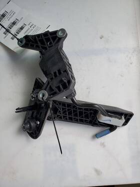 234.to1u18 Toyota Camry 2018 Accelerator Parts 5116