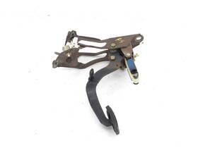 31310-17050 Toyota Genuine Na Clutch Pedal Lever Assembly With Bracket Oem For 1991-1995 Mr2