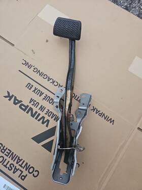 4711002750 Toyota 2019 - 2022 Corolla Sedan Brake Foot Stop Pedal And Sensor Assembly Oem