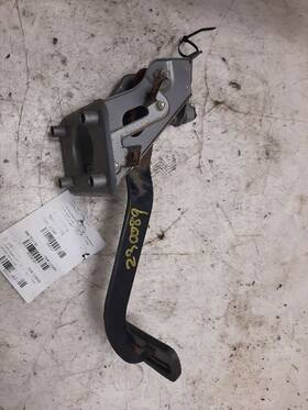 546.to1391 Toyota 91 Landcruis Brake Pedal Assembly
