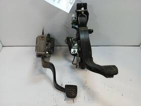 546.to1809 Toyota 2005-15 Tacoma Pedal Brake/clutch Assembly 12437230 546.to1809 Toyota 2005-15 Tacoma Pedal Brake/clutch Assembly 12437230
