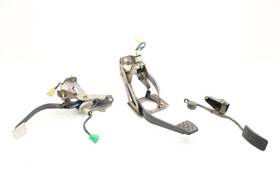 546.to1g89 Toyota Brake Clutch And Gas Pedal Assembly Fits 87-89 Mr2