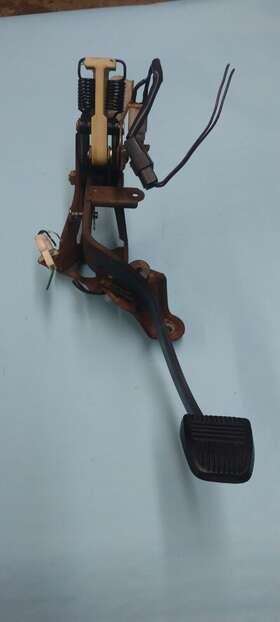 546.to1k91 Toyota 1990 1991 1992 1993 Celica Gt Clutch Pedal