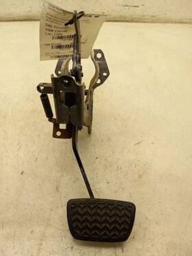 546.to1u20 Toyota 2020 Camry Xse 3.5l Fwd At Brake Pedal