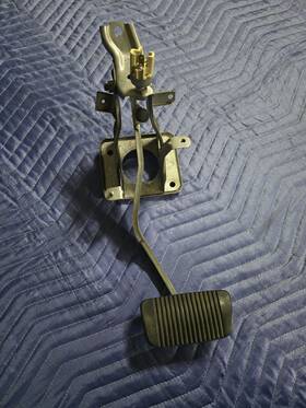 546.to1v90 Toyota 1987-1992 Supra Mk3 Automatic Brake Pedal