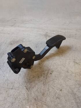 78110-42040 Toyota 7811042040 2013-2017 Rav4 Mirai Scion Im Accelerator Gas Pedal Oem