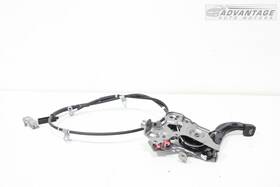 8223b2-0718 Toyota 2016-21 Prius Prime Hybrid 1.8l Phev Parking E-brake Emergency Pedal Oem