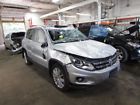 234.vw1t16 Volkswagen Electronic Pedal Assembly 2016