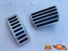 31493230 Volvo 2019-2025 Xc40 Gas Brake Pedal Accelerator Throttle Cover Oem