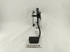 546.vo1u02 Volvo V70 Xc70 Brake Pedal With Mounting Bracket 2001 2002 2003 2004