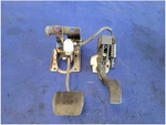 2003-2004 Mercury Marauder Sedan Brake Pedal Box Cage Gas Accelerator 2813. Fixed Price $67.49.