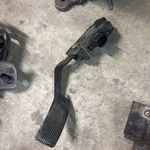 2004-2008 Ford Super Duty F250 F350 Throttle Gas Pedal 5L34-9F836-AC. Fixed Price $40.00.