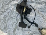 Jaguar XJ8 Xr Vanden Plas 98-03 Brake & Accelerator Pedal Box MNE5372AB. Fixed Price $35.99.