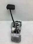2013-1208 Cadillac Ats Brake Stop Pedal Assembly Oem 22945886. Fixed Price $51.01.