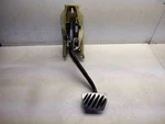 676940304 Brake Pedal / 4010403A 2506390 For Bmw X6 E71 3.0D. Fixed Price $87.98.