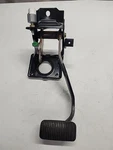 96-02 Oem Toyota 4RUNNER Brake Pedal With Mount Bracket Assembly P1222B69. Fixed Price $35.00.
