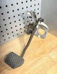 Bmw X3 E83 2008 Diesel Front Left Brake Pedal 3331164 WES1566. Fixed Price $33.71.