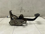 2008 Toyota Camry Le Brake Pedal Bracket Oem. Fixed Price $51.17.