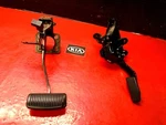 06-10 Kia Optima Gas Accelerator Brake Foot Pedals Both Automatic 2.4L Oem. Fixed Price $100.00.