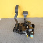 2023-2025 Dodge Hornet Brake Stop Pedal Gas & Bracket Oem 68613396AA. Fixed Price $100.50.