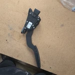 2007 Chevy Colorado Gas Pedal Assembly Oem. Fixed Price $25.00.