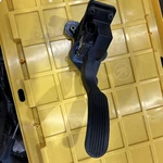 05-11 Mercury Grand Marquis Accelerator Throttle Pedal Oem 5W73-9F836-B. Fixed Price $42.00.