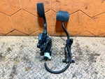 07-14 Lincoln Navigator Power Adjustable Brake & Accelerator Pedal Pad Set Oem. Fixed Price $140.00.
