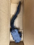 Oem Gm 22698673 02-03 Saturn Vue Accelerator Pedal With Bracket And Module. Fixed Price $69.99.