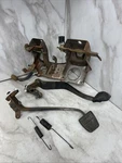 89-95 Toyota Pickup Clutch Brake Pedal Bracket Assembly 90-95 4RUNNER Oem 22RE. Fixed Price $239.00.