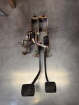 91-96 Jeep Cherokee Xj Comanche Mj Oem Clutch Brake Pedal Assembly Free Shipping. Fixed Price $149.99.